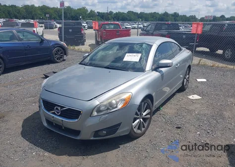 2011 Volvo C70 T5 from USA, damaged, VIN YV1672MCXBJ118831